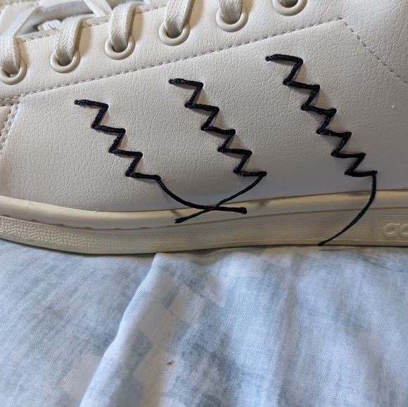 New Adidas Originals Stan Smith's x Disney Pinocchio. Size 10 no box - Picture 2 of 6